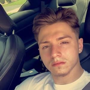 Meet your Posher, Arthur